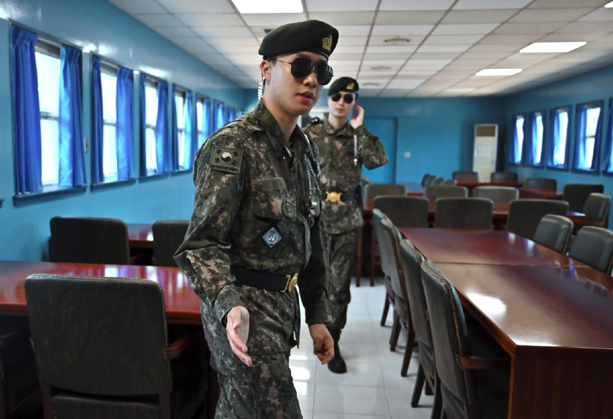 "ปันมุนจอม" เขตปลอดทหารที่พร้อมจะรบได้ทุกเมื่อ