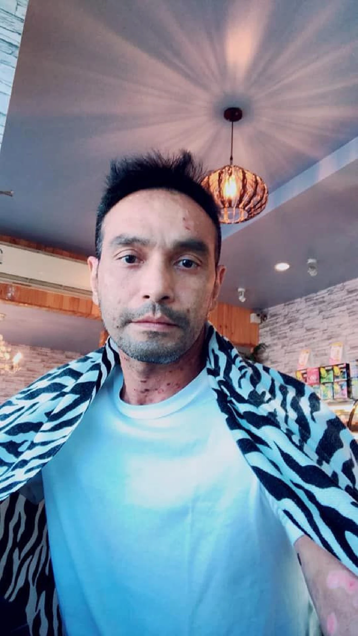 “วินัย ไกรบุตร” โพสต์ข้อความสุดซึ้งถึงภรรยาและลูกๆ ขอให้อดทน