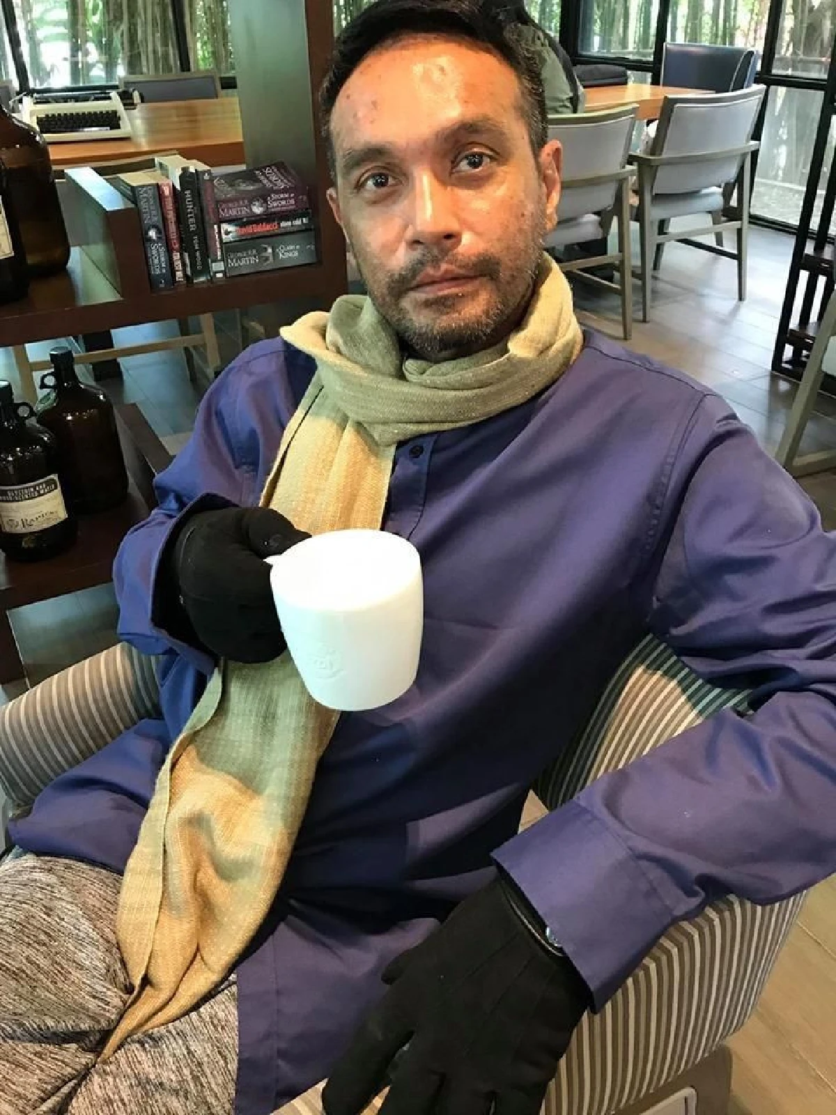 “วินัย ไกรบุตร” โพสต์ข้อความสุดซึ้งถึงภรรยาและลูกๆ ขอให้อดทน