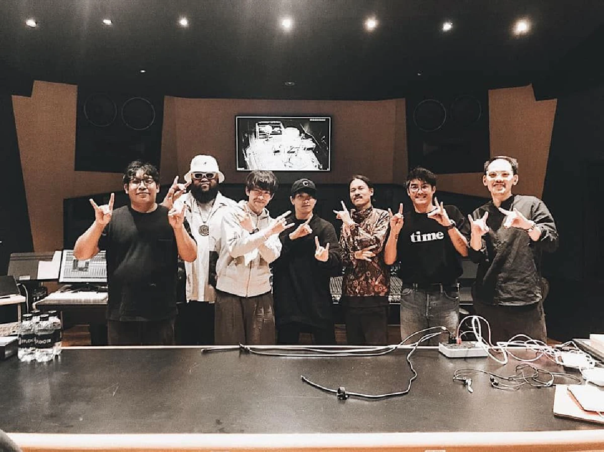 ปลื้มปริ่มใจ! "กอล์ฟ ฟักกลิ้งฮีโร่” ร่วมงานวงระดับโลก “BABYMETAL" พร้อมขึ้นคอนเสิร์ตใหญ่ที่ญี่ปุ่น