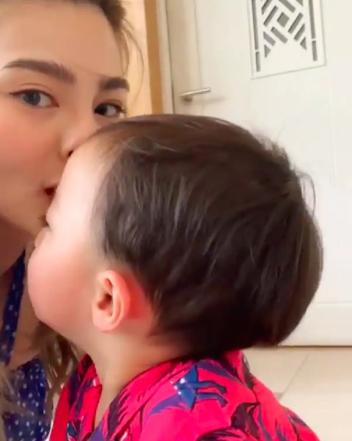 ขยับเป็นอ้อน! “น้องพายุ” น่ารักเก่งขนาดนี้จะไม่ให้สาวๆ หลงได้ยังไง