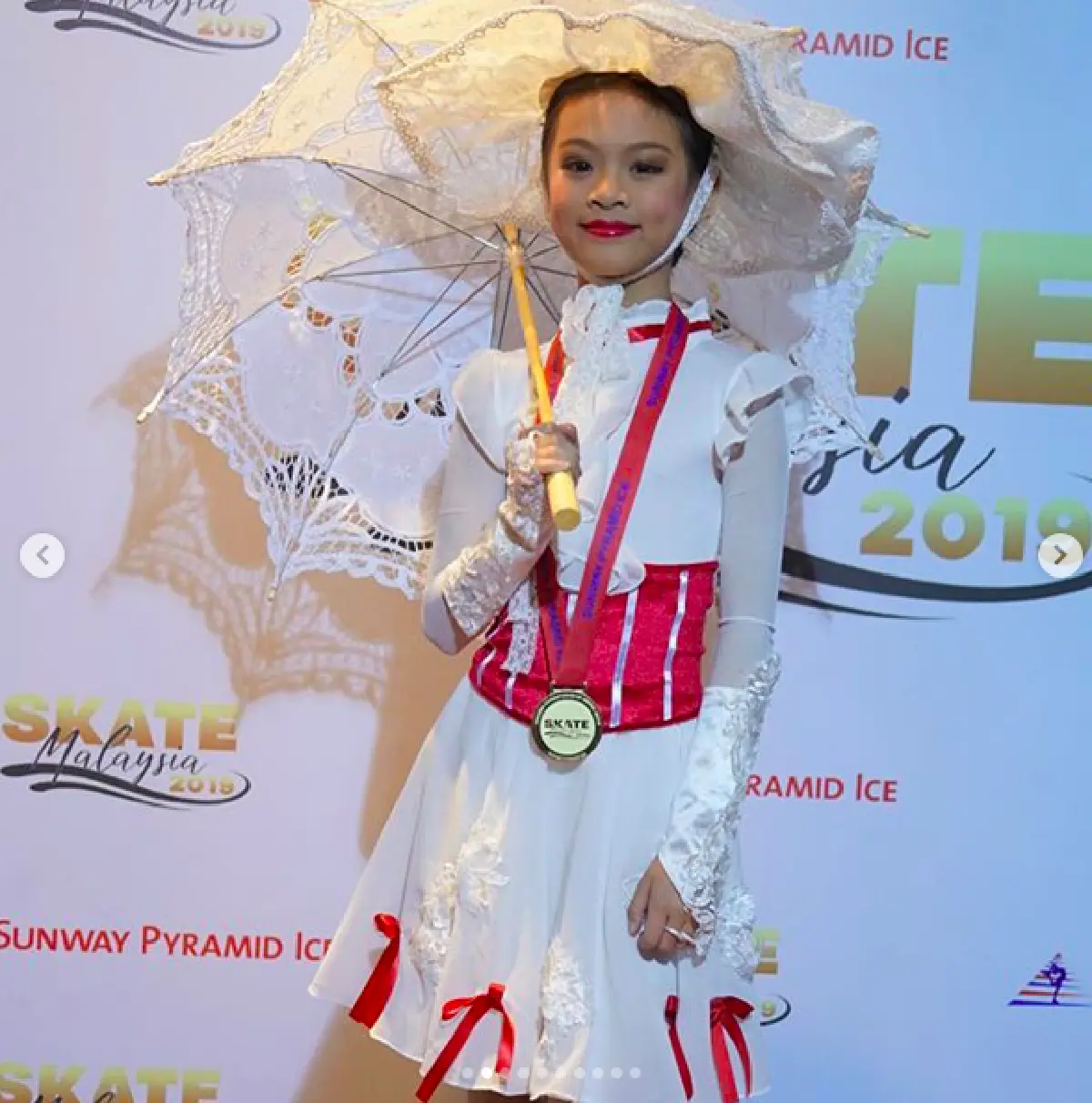 “น้องเวนิส” ลูกสาวแม่ “แม่แบม จณิสตา ” แข่งไอซ์สเก็ตระดับประเทศที่มาเลเซีย คว้าอันดับ 2 มาได้