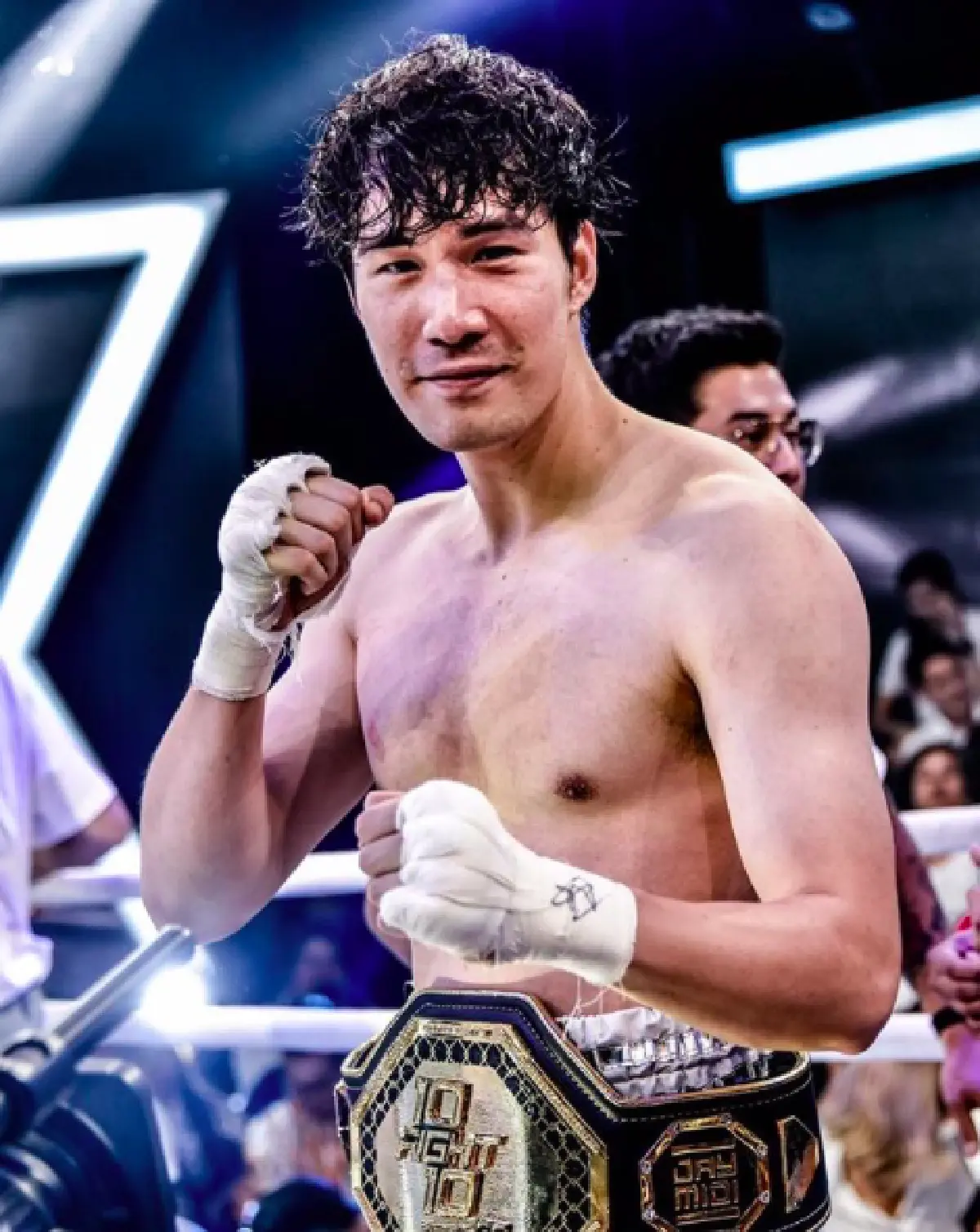 ดราม่ามาละ!! “ซัน ประชากร” โดนถล่มยับหลังต่อยมวยชนะ “บอย พิษณุ” คนดูไม่โอเคผลตัดสิน