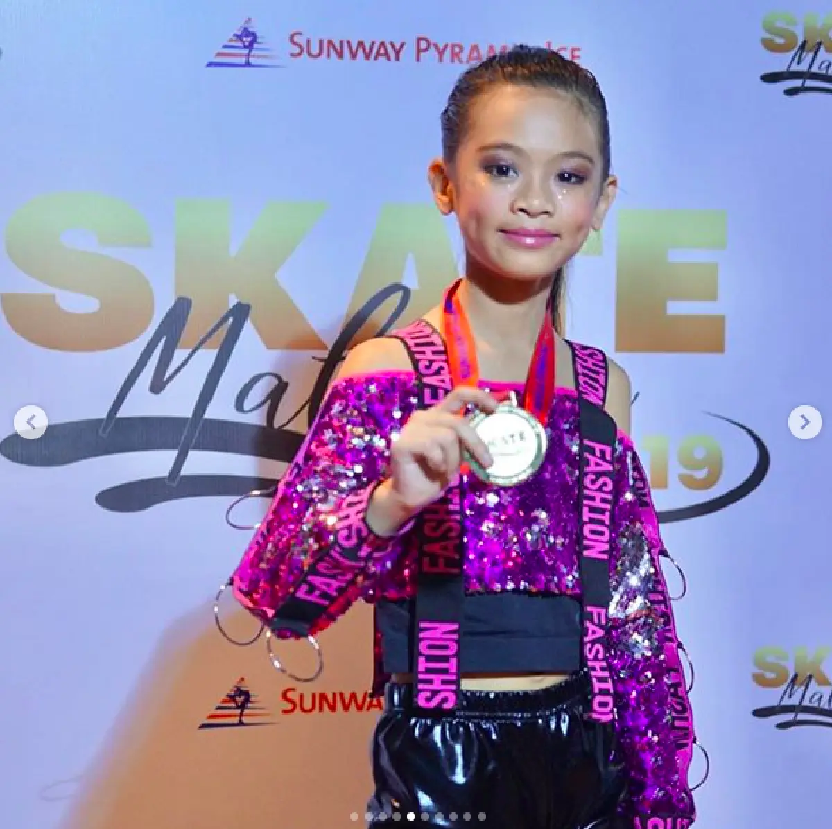 “น้องเวนิส” ลูกสาวแม่ “แม่แบม จณิสตา ” แข่งไอซ์สเก็ตระดับประเทศที่มาเลเซีย คว้าอันดับ 2 มาได้