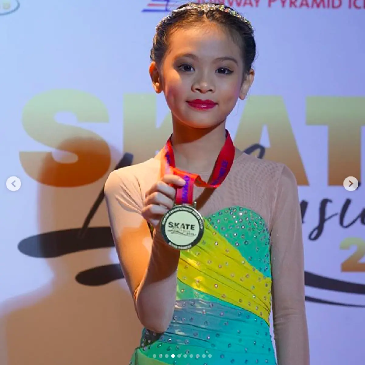 “น้องเวนิส” ลูกสาวแม่ “แม่แบม จณิสตา ” แข่งไอซ์สเก็ตระดับประเทศที่มาเลเซีย คว้าอันดับ 2 มาได้