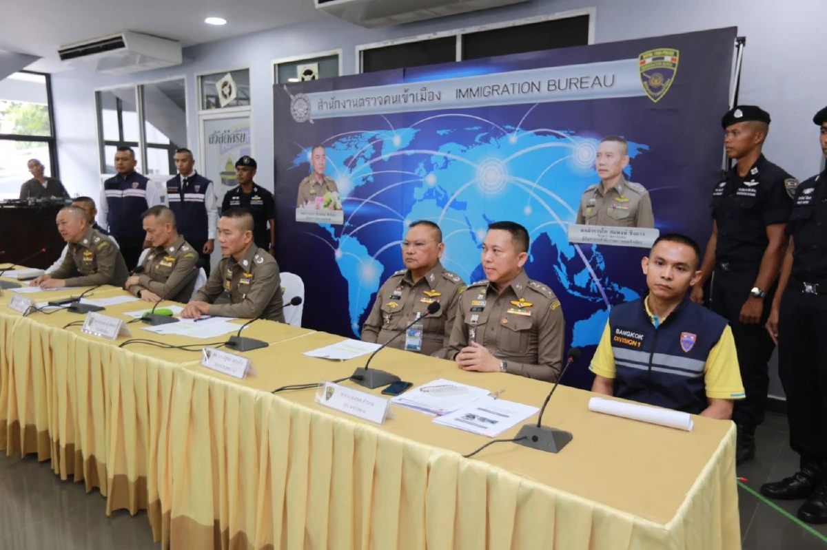 จับ 24 สาวต่างด้าวเข้ามาทำงานนั่งดริ้งค์แฝงค้าประเวณี