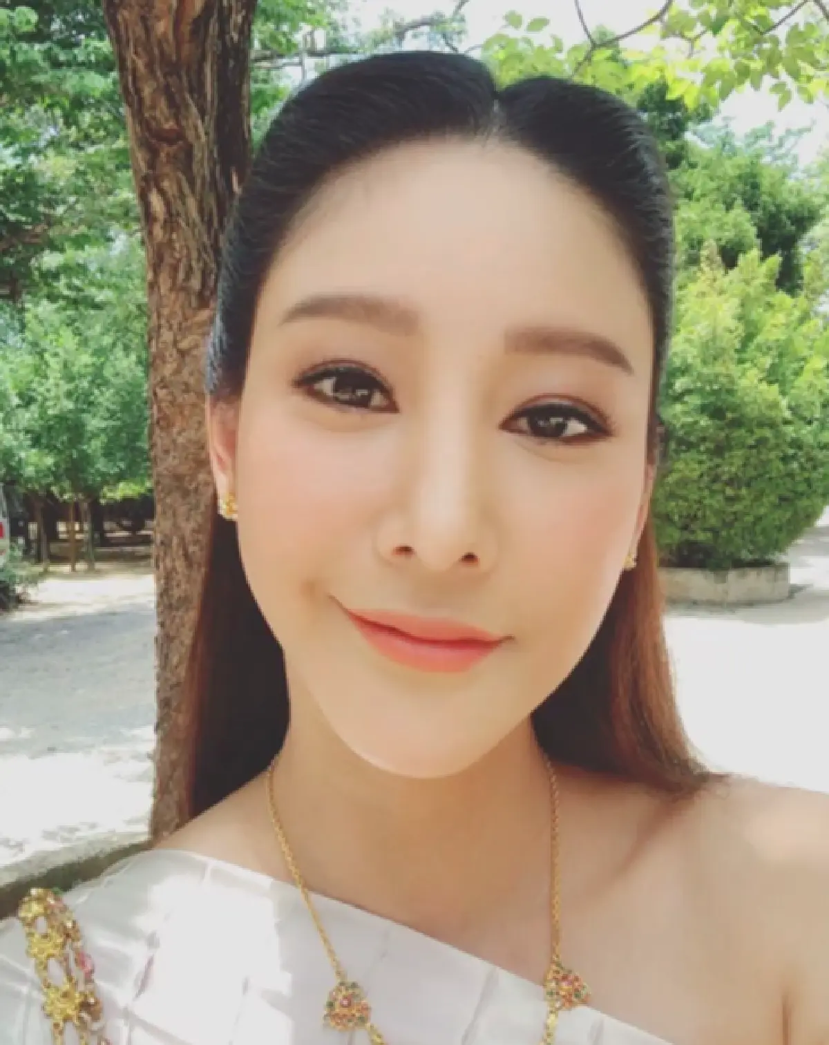 แรงมาก “แตงโม” ตอบกลับคอมเมนต์เผ็ดมาก หลังมีคนถาม "ทำไมหน้าเบี้ยว?”