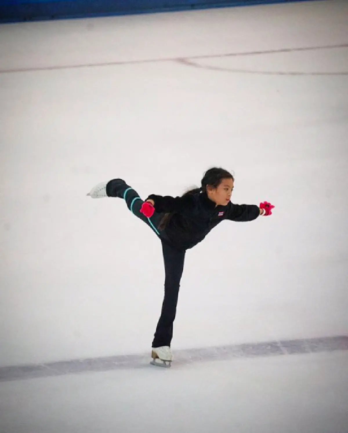 “น้องเวนิส” ลูกสาวแม่ “แม่แบม จณิสตา ” แข่งไอซ์สเก็ตระดับประเทศที่มาเลเซีย คว้าอันดับ 2 มาได้