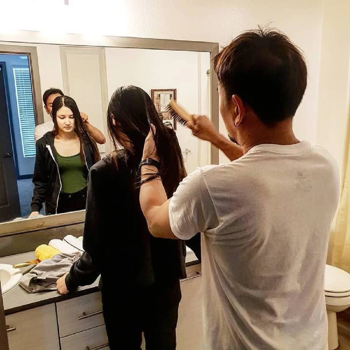 อ่านแล้วน้ำตาคลอ! “กริช หิรัญพฤกษ์” โพสต์ซึ้งถึงลูกสาว "น้องลีโอนี่” หลังต้องห่างกันอีกครั้ง