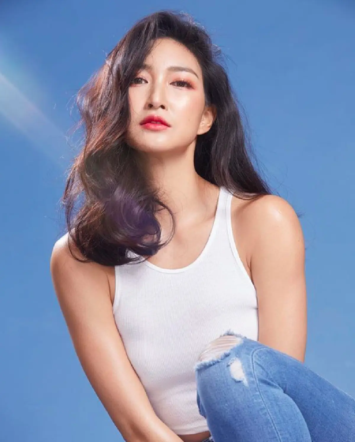 แยกไม่ออกแล้ว “ต้อม ณหทัย” หน้าสวยอมตะ หลายเสียงการันตีลุคนี้คล้าย “เบลล่า ราณี”