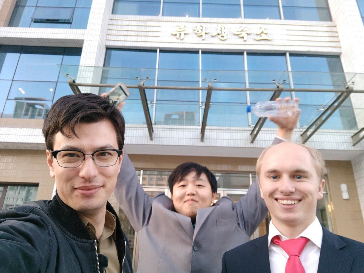 นักศึกษาออสซี่ถูกเกาหลีเหนือปล่อยตัวแล้วยังปลอดภัยดี