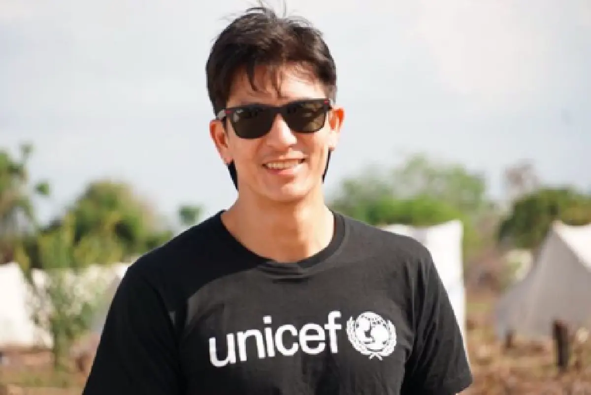 ส่องพัฒนาการความหล่อ "ติ๊ก เจษฎาภรณ์” เจ้าของฉายา “พระเอกแวมไพร์” หน้าไม่เปลี่ยนไปเลย