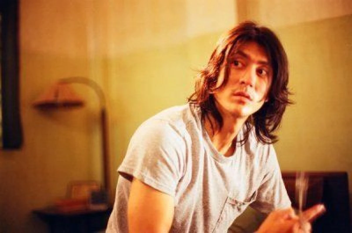 ส่องพัฒนาการความหล่อ "ติ๊ก เจษฎาภรณ์” เจ้าของฉายา “พระเอกแวมไพร์” หน้าไม่เปลี่ยนไปเลย