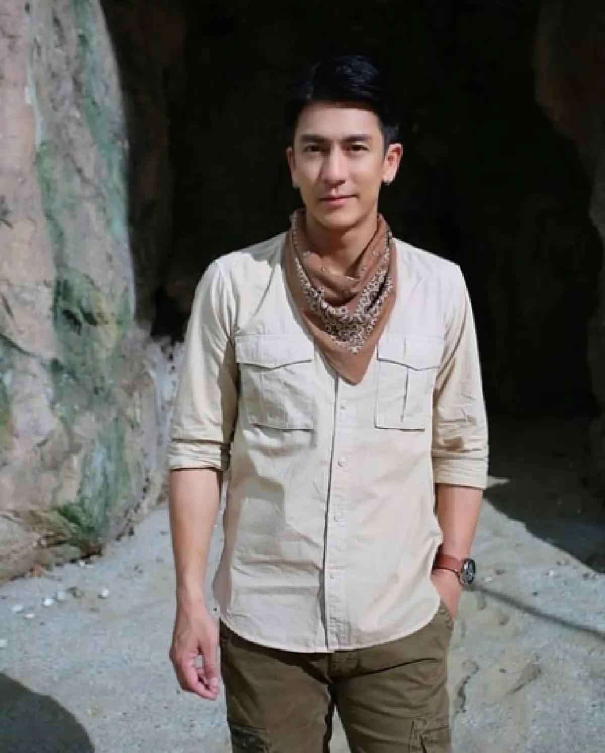 ส่องพัฒนาการความหล่อ "ติ๊ก เจษฎาภรณ์” เจ้าของฉายา “พระเอกแวมไพร์” หน้าไม่เปลี่ยนไปเลย