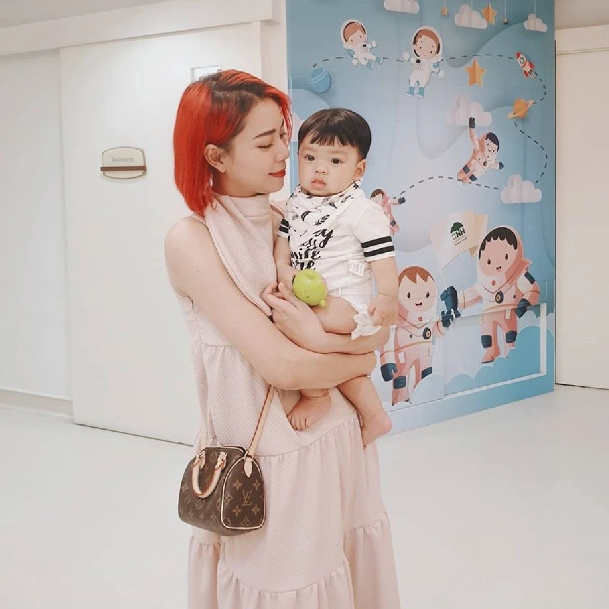 "ลูกเราไม่ใช่ลูกคุณ อย่าเจ๋อ" นิวเคลียร์ ซัดกลับชาวเน็ต! หลังโดนต่อว่าสปอยล์ลูก