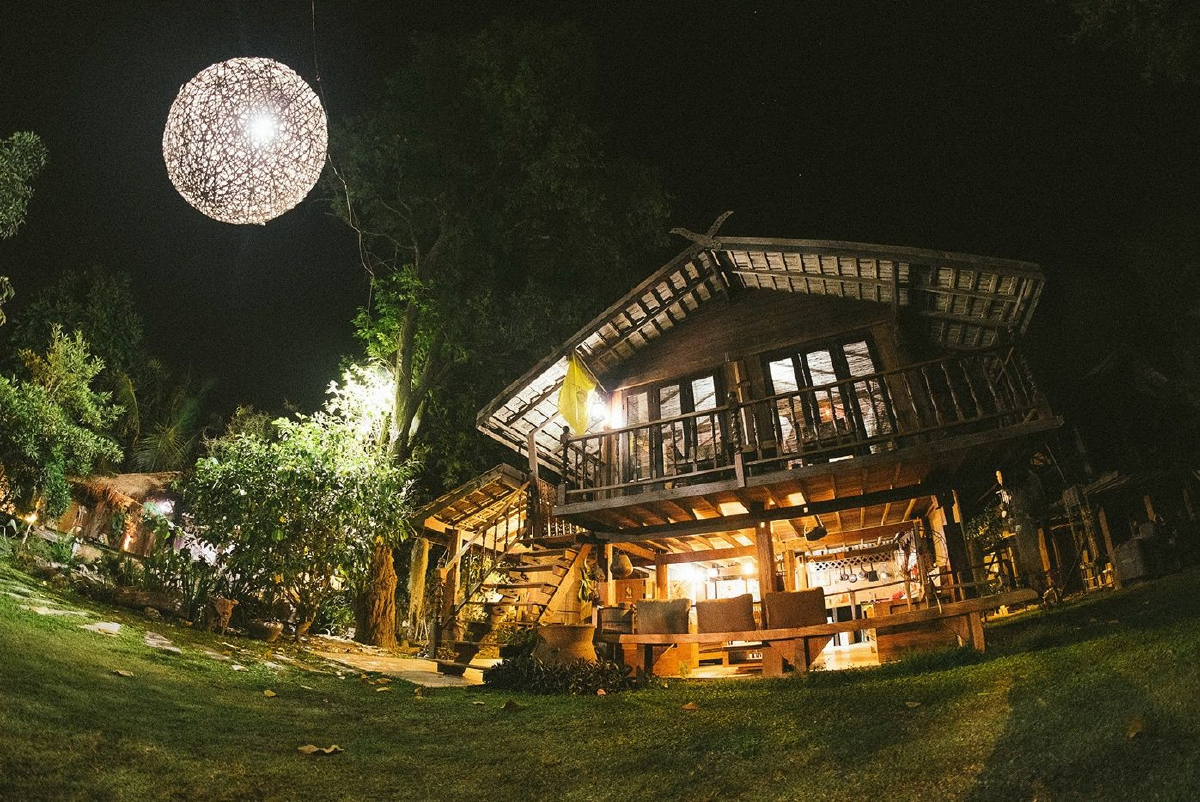 Airbnb ชี้ท่องเที่ยวชุมชนโกยรายได้ทะลุ 3 หมื่นล้านหนุนเศรษฐกิจไทยโต Airbnb ชี้ท่องเที่ยวชุมชนโกยรายได้ทะลุ 3 หมื่นล้านหนุนเศรษฐกิจไทยโต