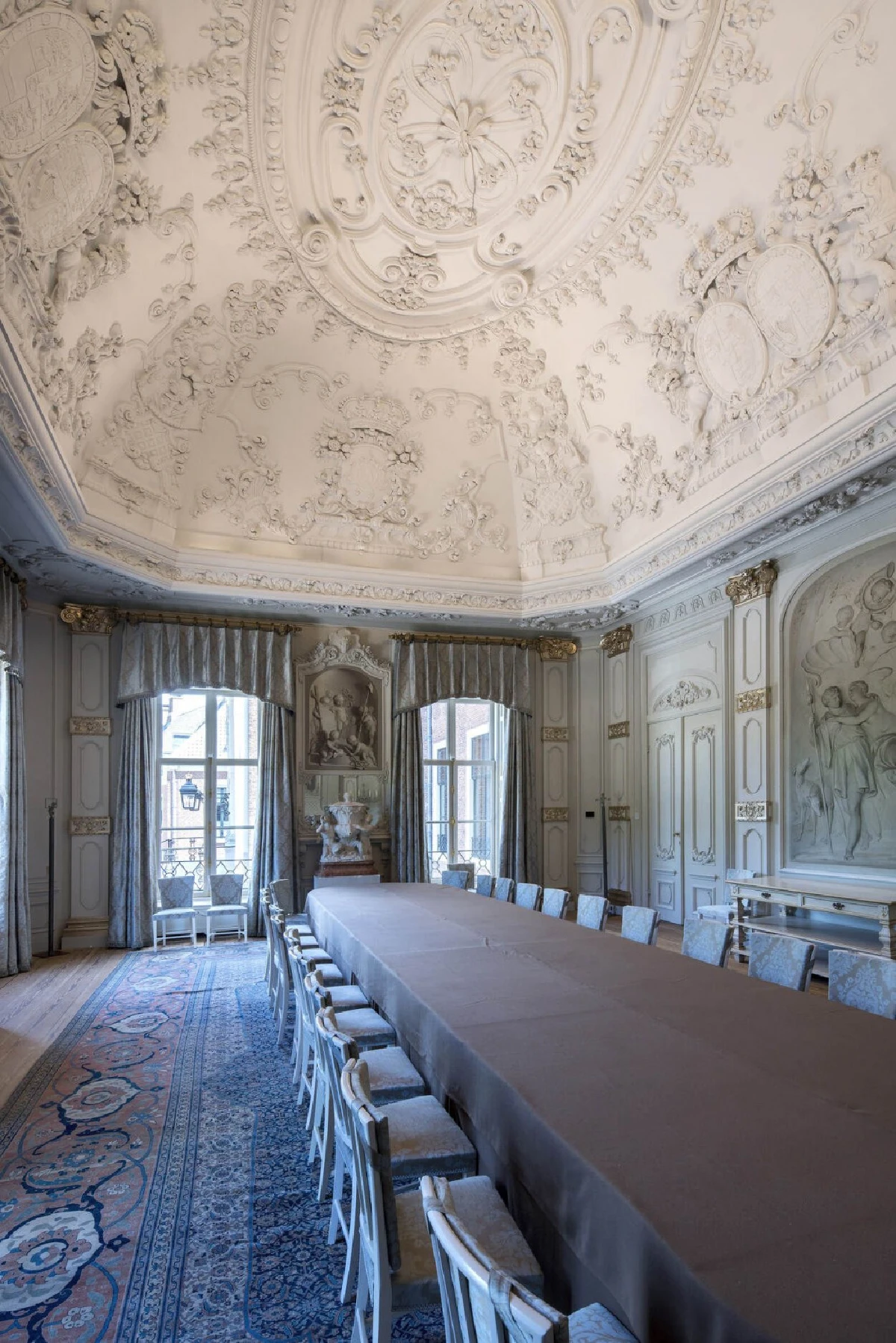 'คิงดัตช์'เปิดวังที่ประทับให้สื่อเข้าชม หลังใช้งบฯปรับปรุงใหญ่ถึง 2 พันล้าน