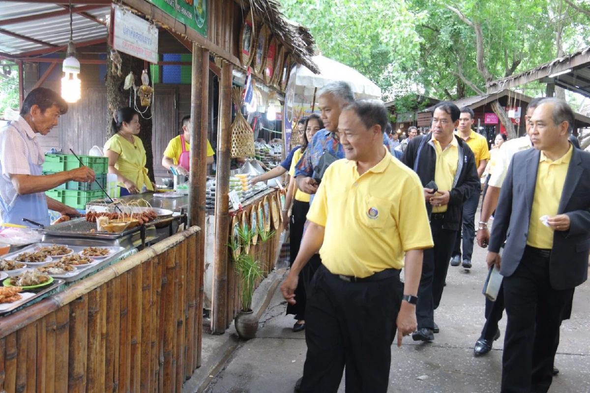 พช.เตรียมเปิดศูนย์ OTOP OUTLET ใหญ่ที่สุดในประเทศไทย