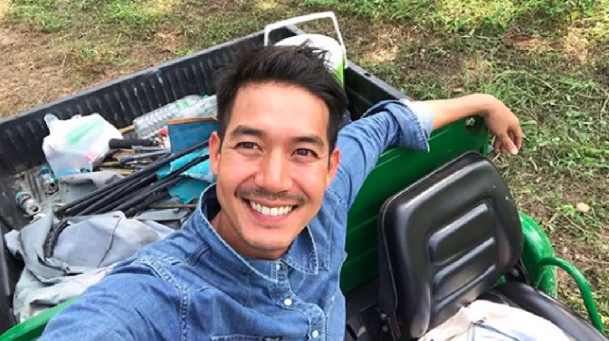 "เวียร์” อวดรูปยิ้มแก้มแตก กำลังใจดีหายเหนื่อยมี "เบลล่า" นั่งข้างๆ ช่วยคุมงานด้วย