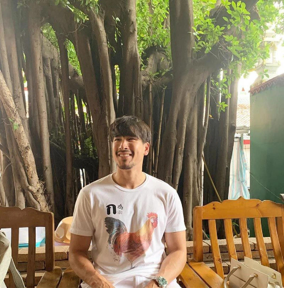 เปิดลุคล่าสุดของ ณเดชน์ คูกิมิยะ หนวดเคราเฟิ้ม หล่อเข้มกระชากใจสาวๆ