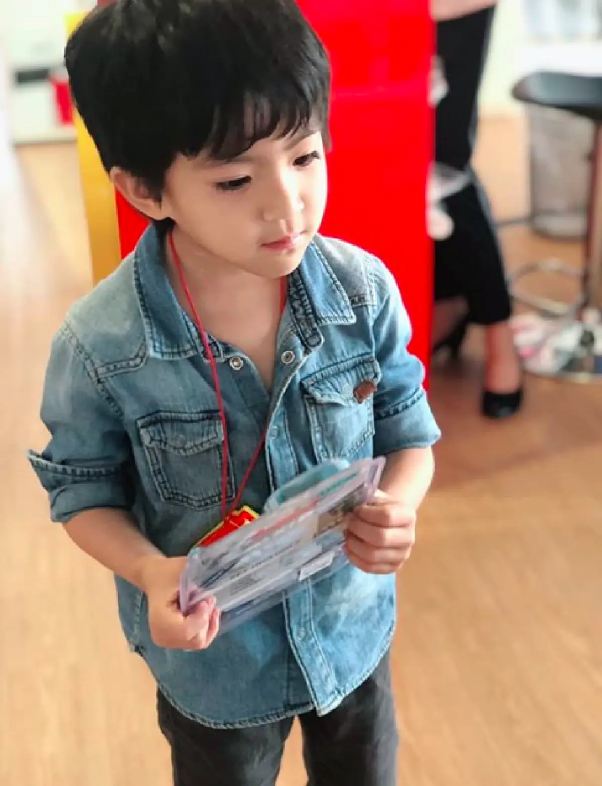 "น้องสกาย” แฮปปี้ไปโรงเรียนสนุกสนาน หลังหายจากการโรคมะเร็ง ตอนนี้สุขภาพแข็งแรง ร่าเริงสุด