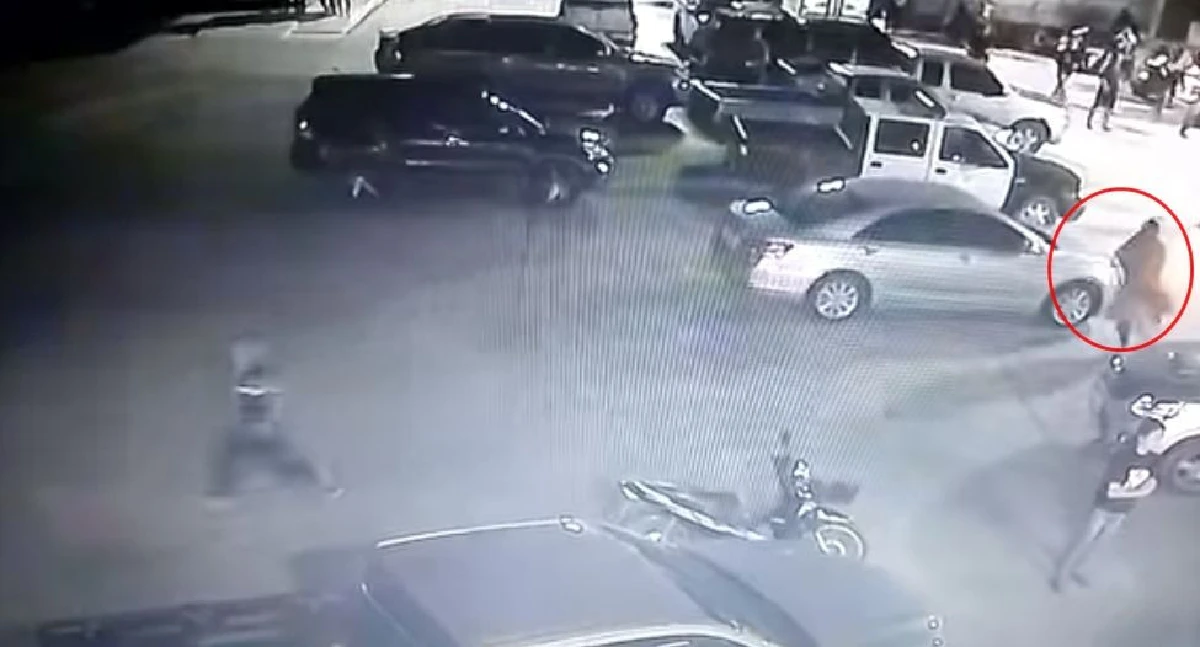 “ไม่ต้องการที่จะให้เกิดการสูญเสียใดๆ กับใครทั้งสิ้น” เปิดที่มา “หลวงพี่” ถือปืนวิ่งช่วยตัวประกันถูกจี้จนปลอดภัย