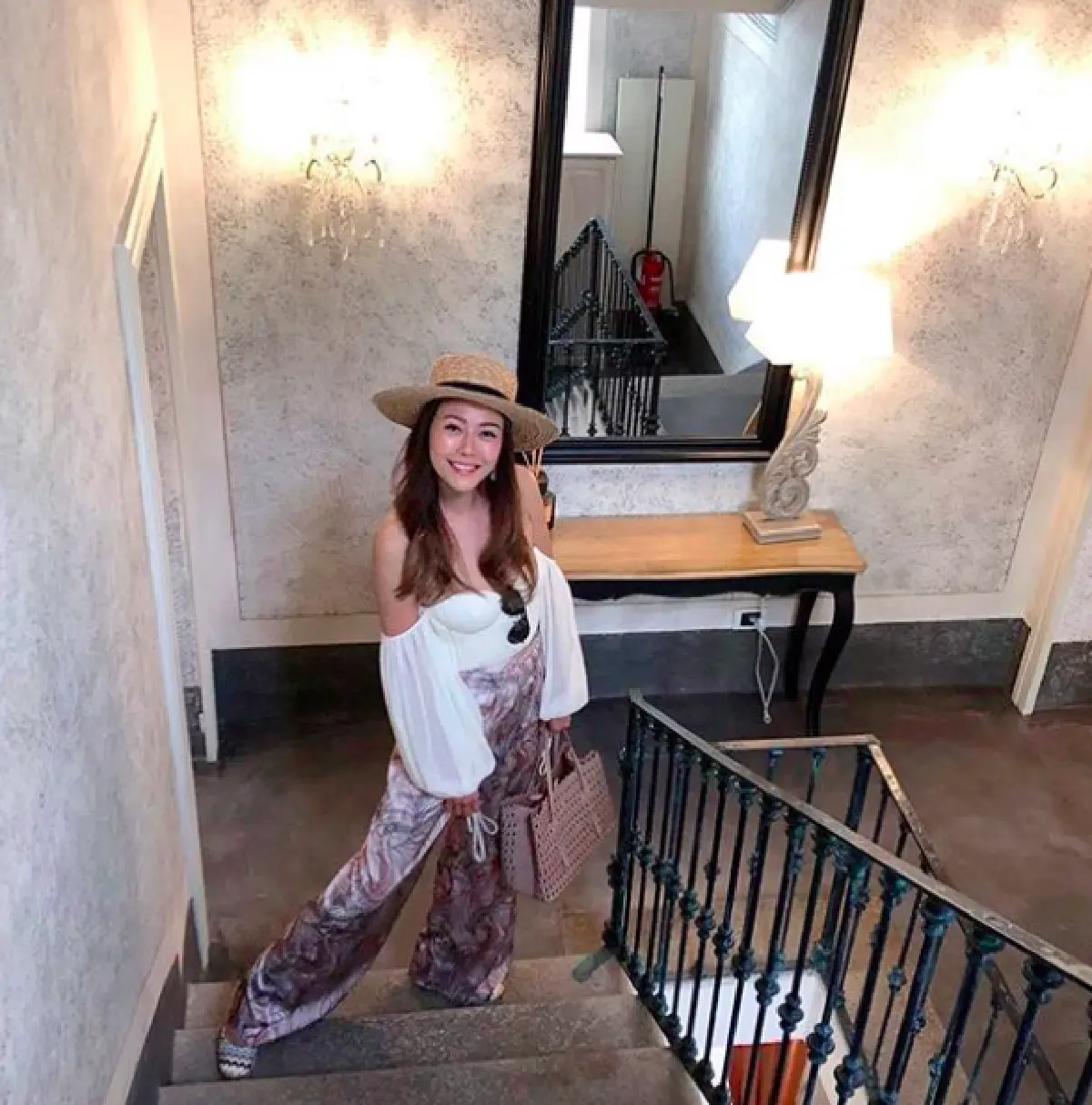 “เก๋ ชลลดา” ควงหวานใจ "ไฮโซพร้อม” บินไปพักผ่อนริมทะเลแบบส่วนตัว ที่ประเทศอิตาลี