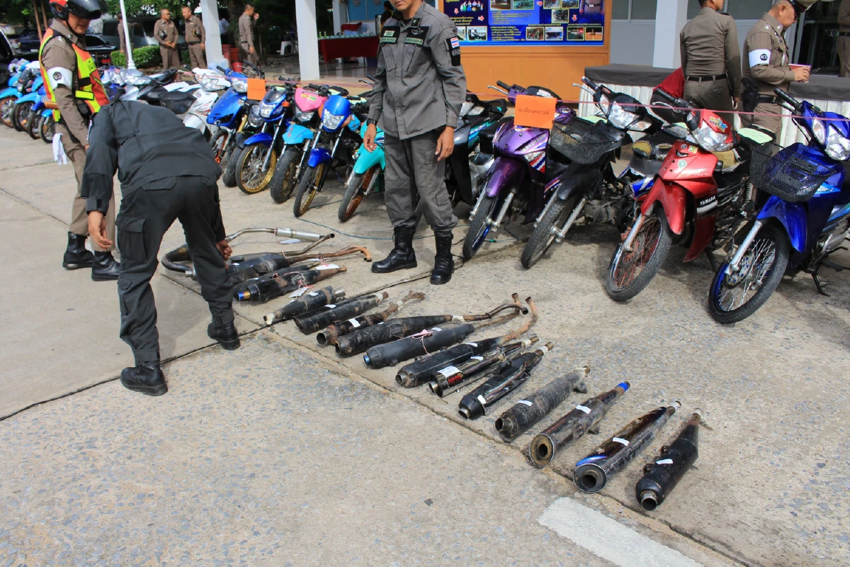 ตำรวจปากน้ำโพลั่นบนถนนต้องไม่มีแข่งรถซิ่งป่วนเมือง