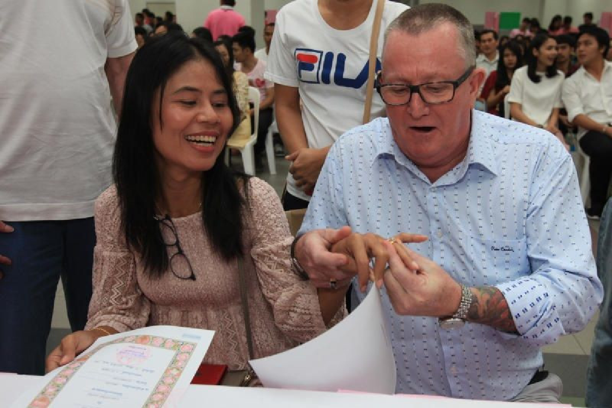 โสดแล้วสุข...ไม่จริงเสมอไป มีคู่ก็สุขยาวๆได้ โสดแล้วสุข...ไม่จริงเสมอไป มีคู่ก็สุขยาวๆได้