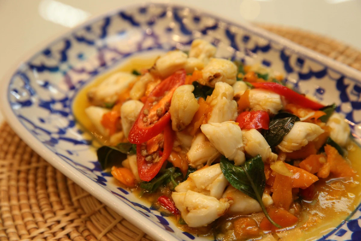 'ครัวกลางกรุง' ปรุงรสชาติความเป็นไทยตำรับพื้นบ้าน เสิร์ฟความอร่อยมานาน 20 ปี