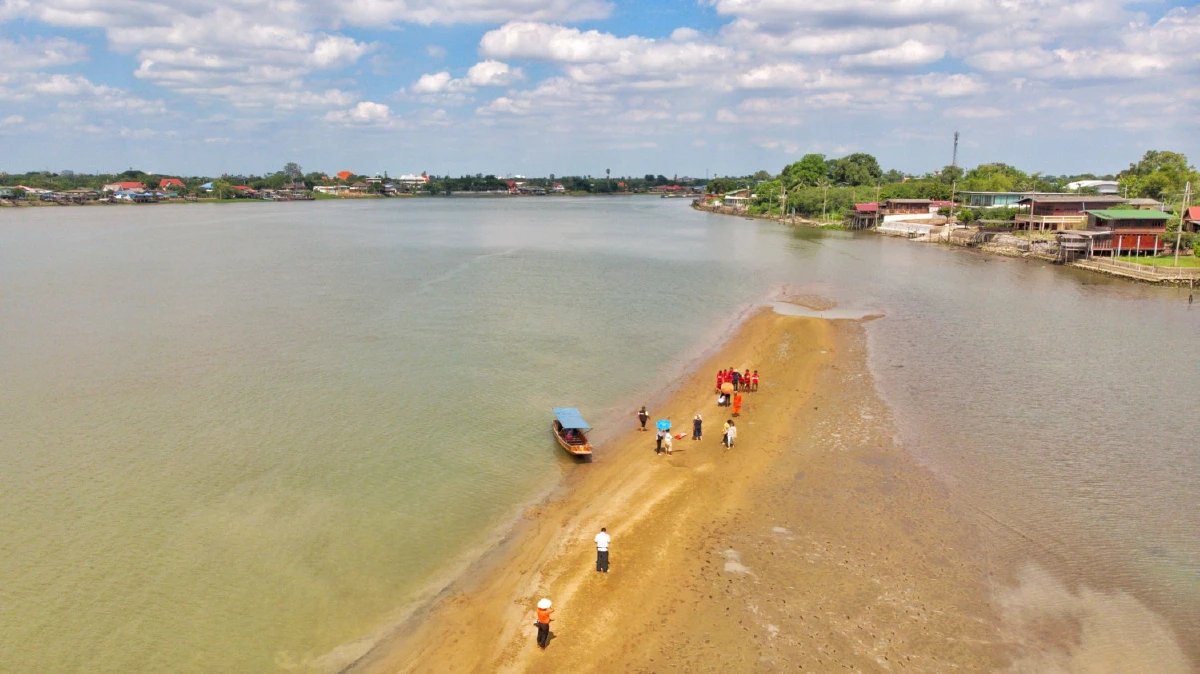 ชวนเที่ยวหาดทรายน้ำจืดกลางแม่น้ำเจ้าพระยาอันซีนใหม่เมืองปทุมฯ