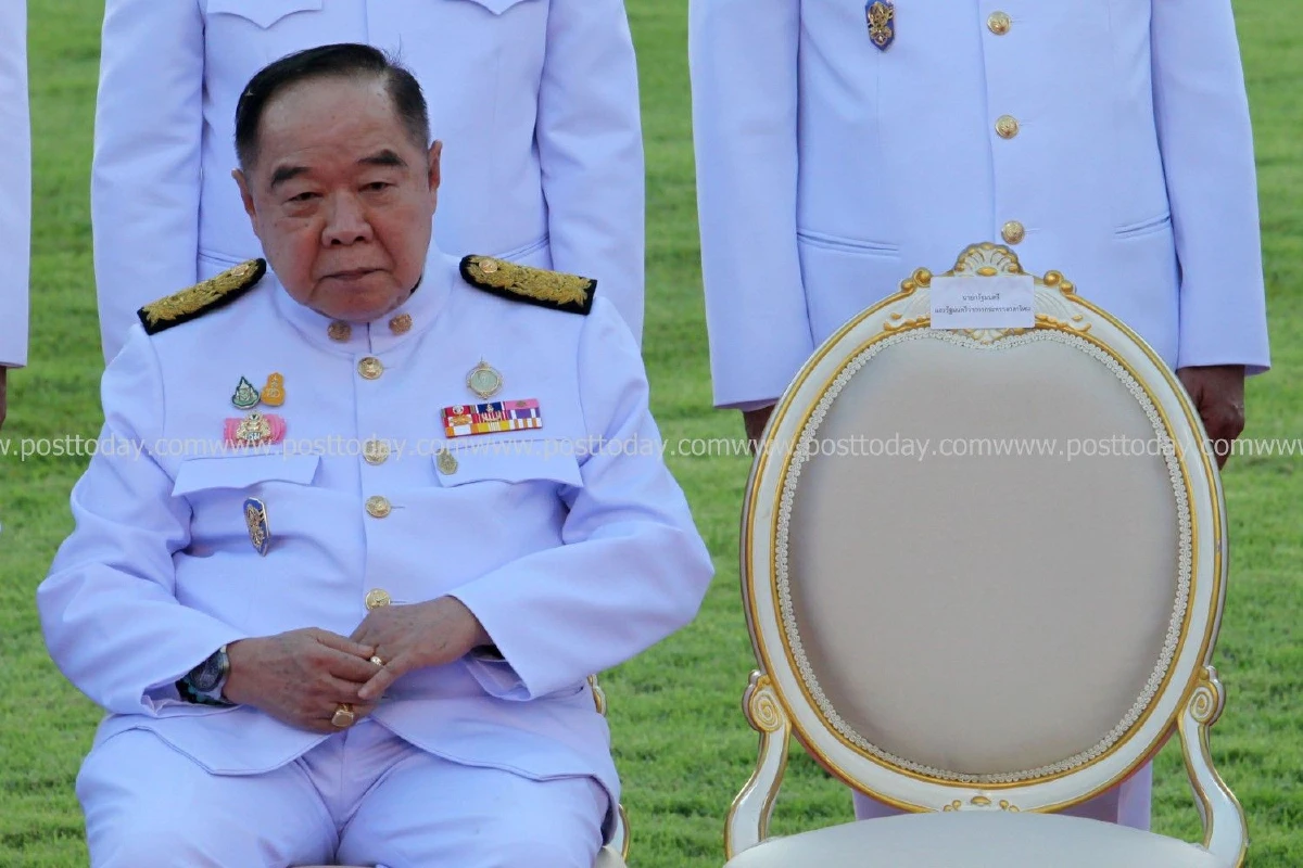 ภาพชุด! ครม.ใหม่ร่วมถ่ายภาพที่ทำเนียบฯ "บิ๊กป้อม"มารอคนแรก