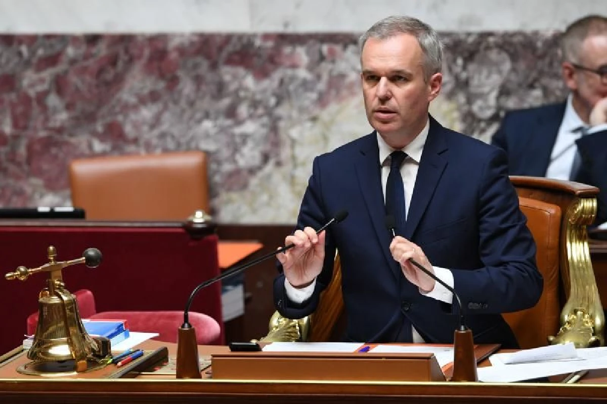 รมว.ฝรั่งเศสลาออก หลังสื่อแฉใช้เงินภาษีจัดดินเนอร์หรู