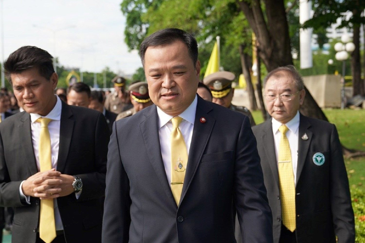 "อนุทิน" ประกาศพัฒนา "อสม."เป็น "ทีมหมอครอบครัว" "อนุทิน" ประกาศพัฒนา "อสม."เป็น "ทีมหมอครอบครัว"