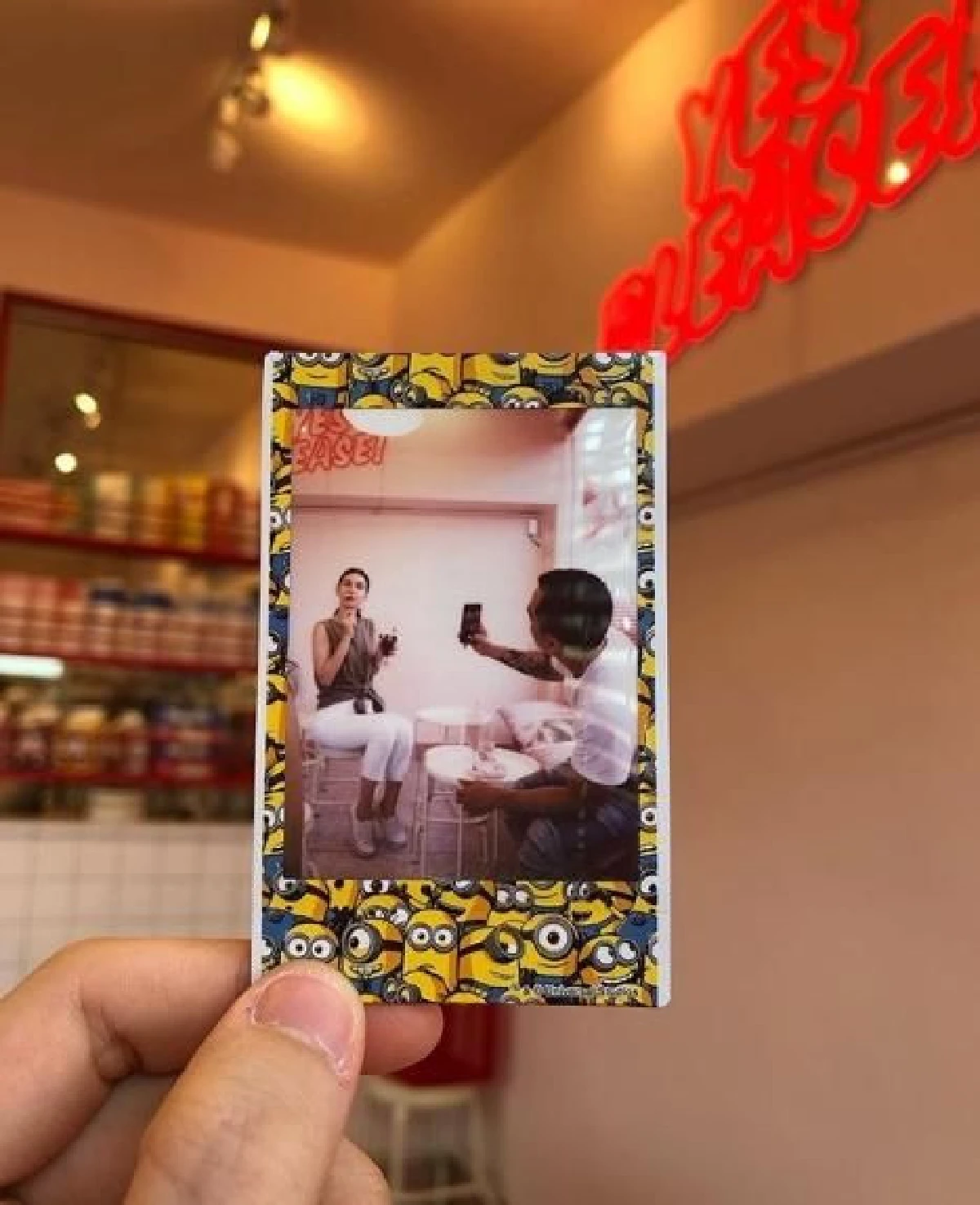 ไม่เลิกด่า! สงกรานต์ ปกป้องแฟนสาว แมท หลังคนแขวะ "ถ้าไม่รวย?"