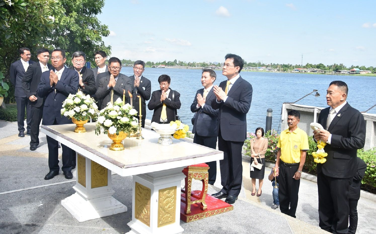 “จุรินทร์ ” ชง4เรื่องด่วนแจกงานพาณิชย์ ประกันรายได้เกษตรกรมาแน่ !! “จุรินทร์ ” ชง4เรื่องด่วนแจกงานพาณิชย์ ประกันรายได้เกษตรกรมาแน่ !!