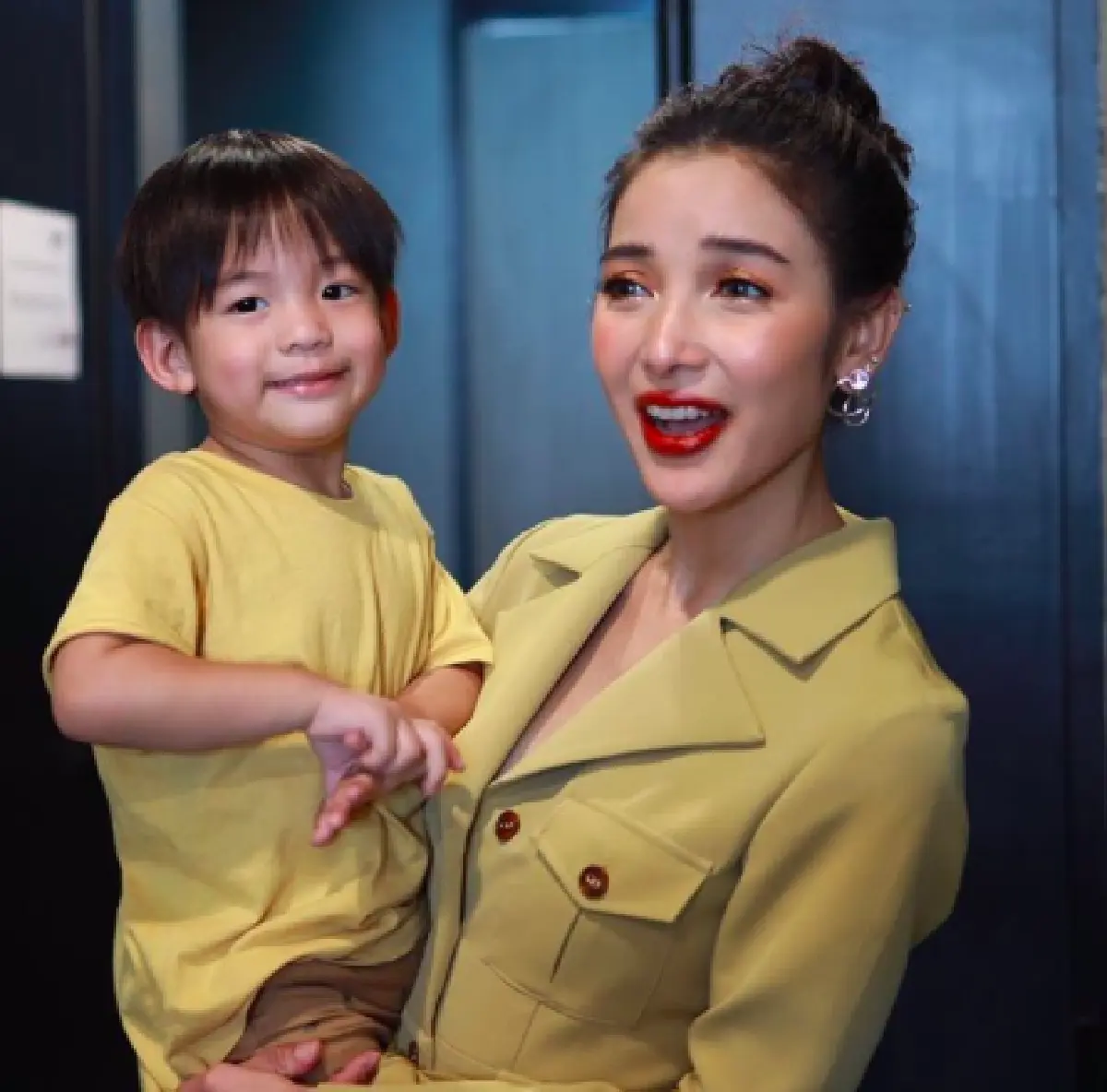 “แพท” ฉลองวันเกิดอายุครบ 33 กับคนพิเศษ "น้องเรซซิ่ง” และเพื่อนสนิทไม่กี่คนอย่างอบอุ่น