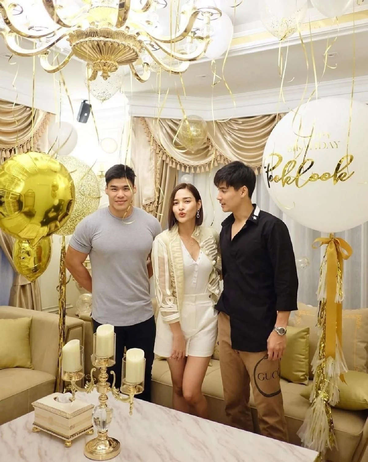 ปุ๊กลุก ฝนทิพย์ สร้างบ้านหรูให้พ่อแม่ฉลองวันเกิด 29 ปี มีวันนี้ได้เพราะครอบครัว