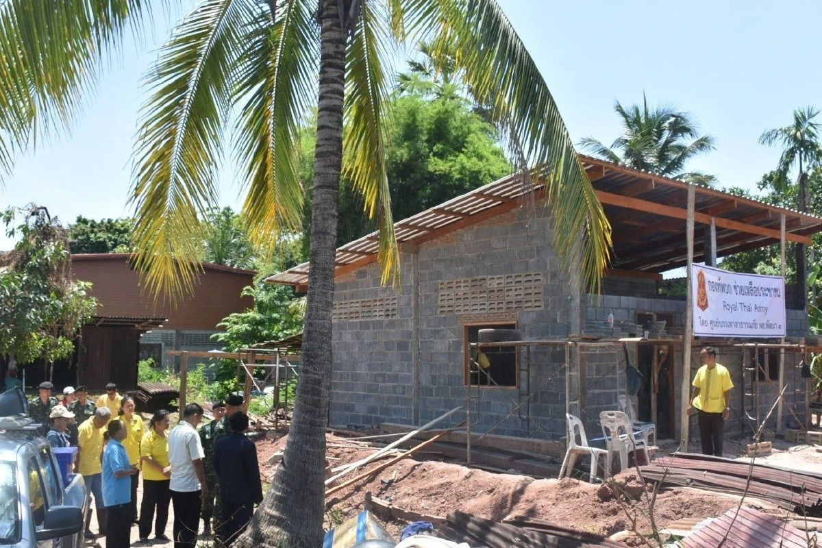 เผยชีวิตตกอับของเถ้าแก่เนี้ยหมดตัวเพราะสามีประสบอุบัติเหตุพิการป่วยติดเตียง