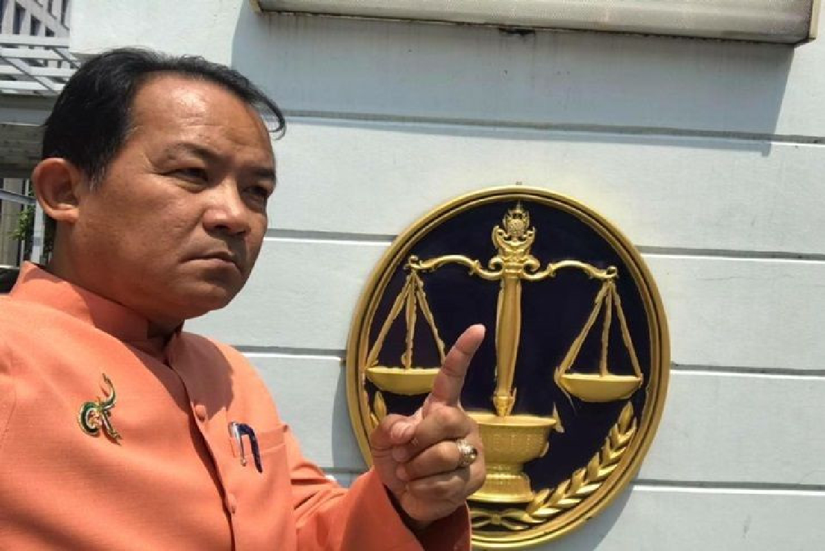 "ศรีสุวรรณ"จ่อชงยุบพรรคพปชร.จัดสัมมนาในรีสอร์ตรุกป่าวังน้ำเขียว "ศรีสุวรรณ"จ่อชงยุบพรรคพปชร.จัดสัมมนาในรีสอร์ตรุกป่าวังน้ำเขียว