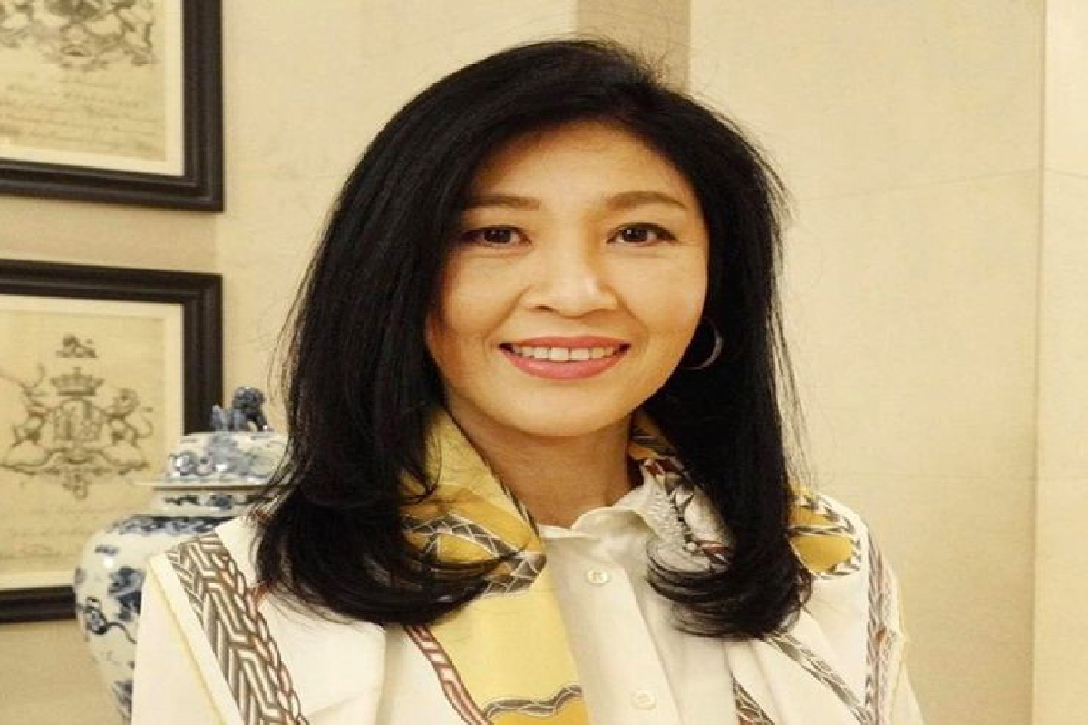 "ยิ่งลักษณ์"ให้กำลังใจคนไทยประสบภัยแล้ง "ยิ่งลักษณ์"ให้กำลังใจคนไทยประสบภัยแล้ง