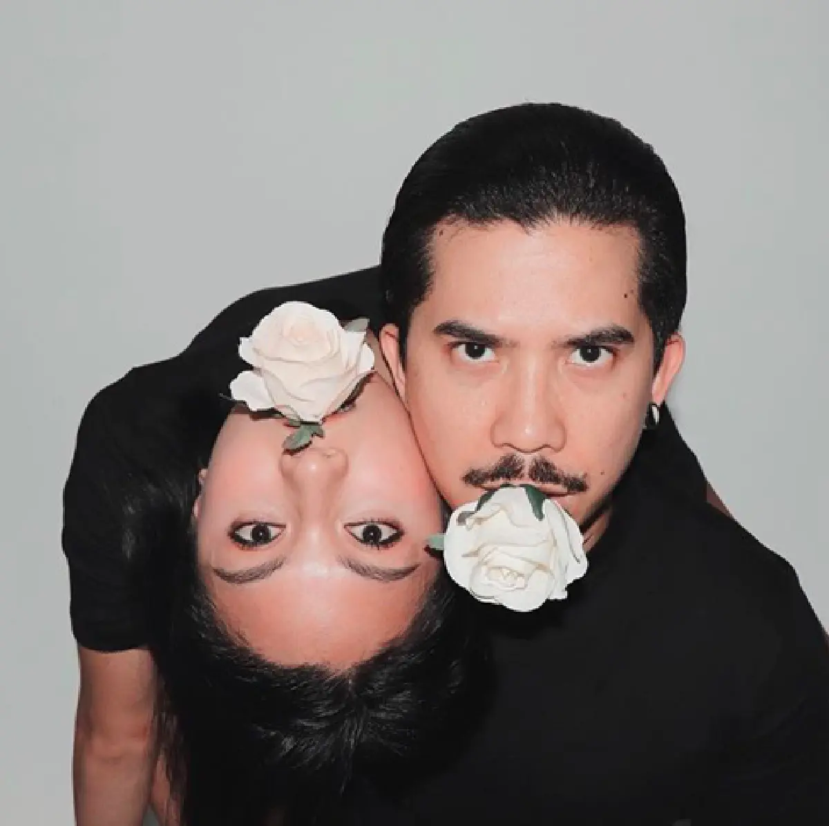 ส่องภาพหวานเก๋ๆ ของคู่รักสุดแนว  “เฟิด Slot Machine” และ "ฟ้า ษริกา”