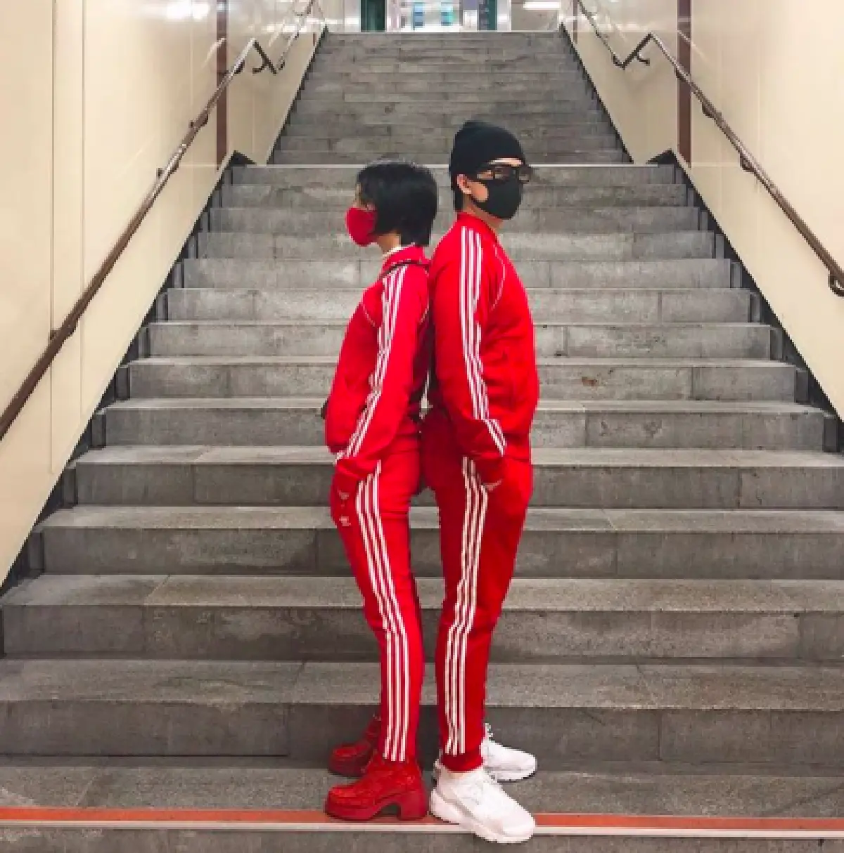 ส่องภาพหวานเก๋ๆ ของคู่รักสุดแนว  “เฟิด Slot Machine” และ "ฟ้า ษริกา”