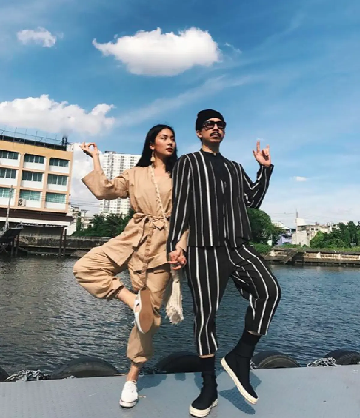 ส่องภาพหวานเก๋ๆ ของคู่รักสุดแนว  “เฟิด Slot Machine” และ "ฟ้า ษริกา”