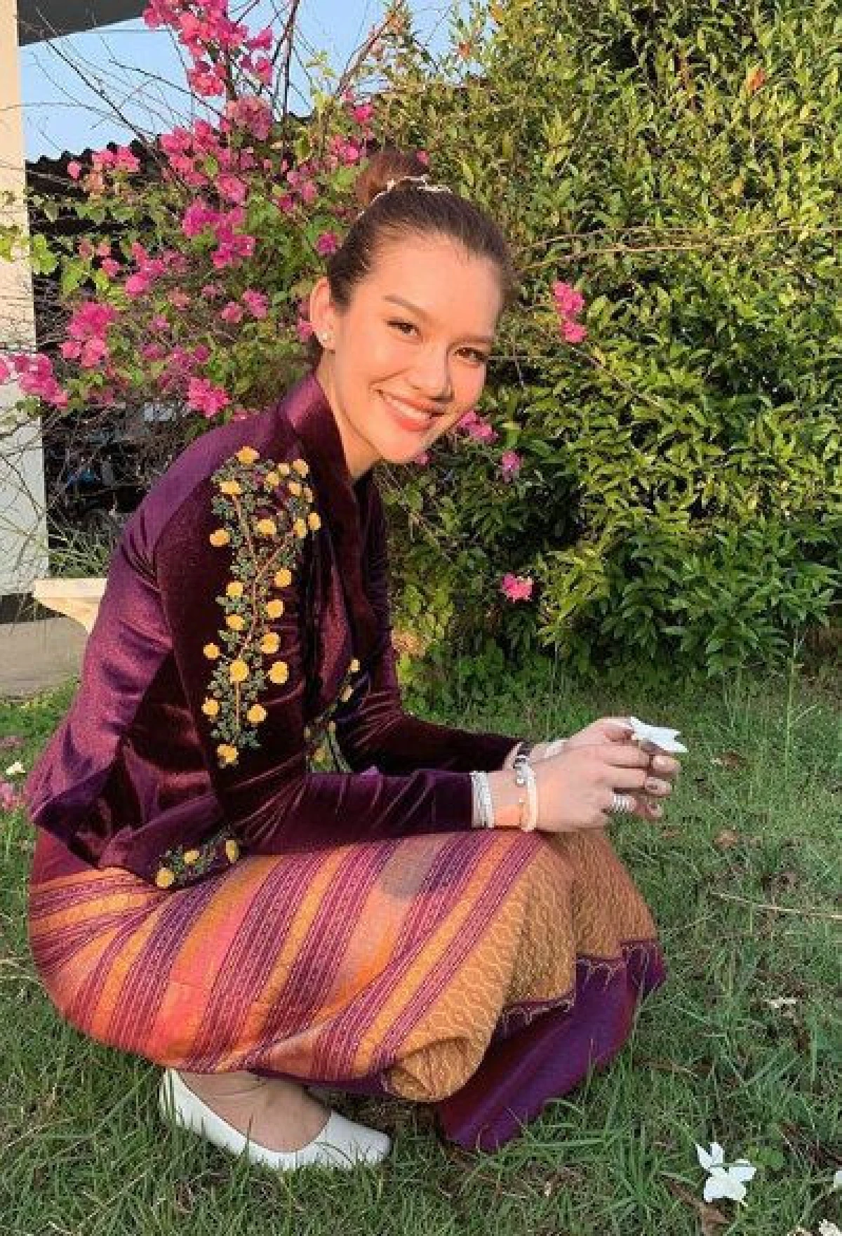 เปิดวาร์ปความน่ารัก "จุ๊บจิ๊บ" หวานใจวัย 24 "รมช.เกษตร"