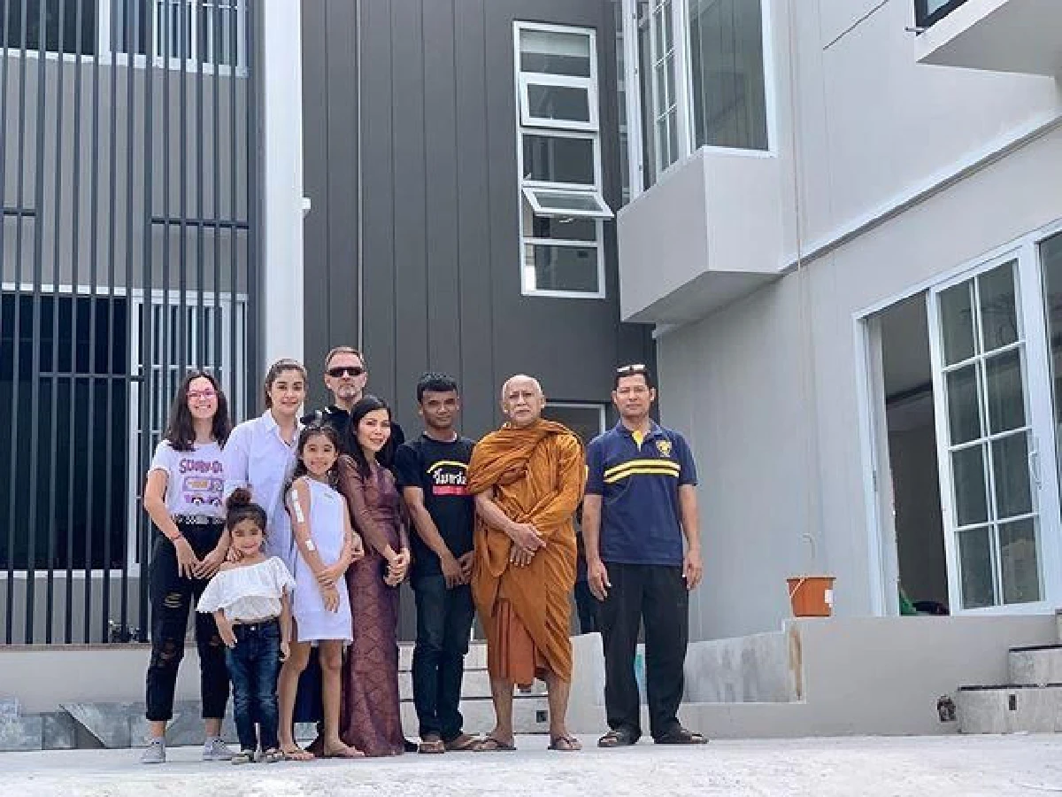 สวยน่าอยู่! แจ๊ส ชวนชื่น เผยภาพบ้านหลังใหม่อลังการ ราคากว่าสิบล้าน