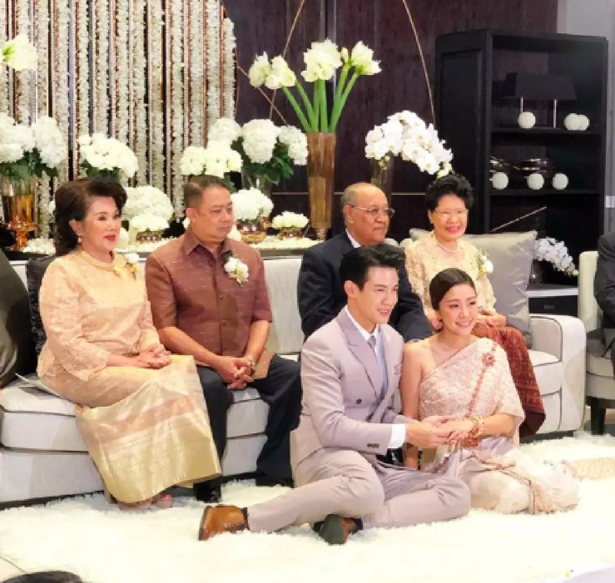 สุดชื่นมื่น “ณัฏฐ์ เทพหัสดิน” ทำพิธีสู่ขอ “นาน่า” ครอบครัว-เพื่อนแห่ขันหมากคึกคัก