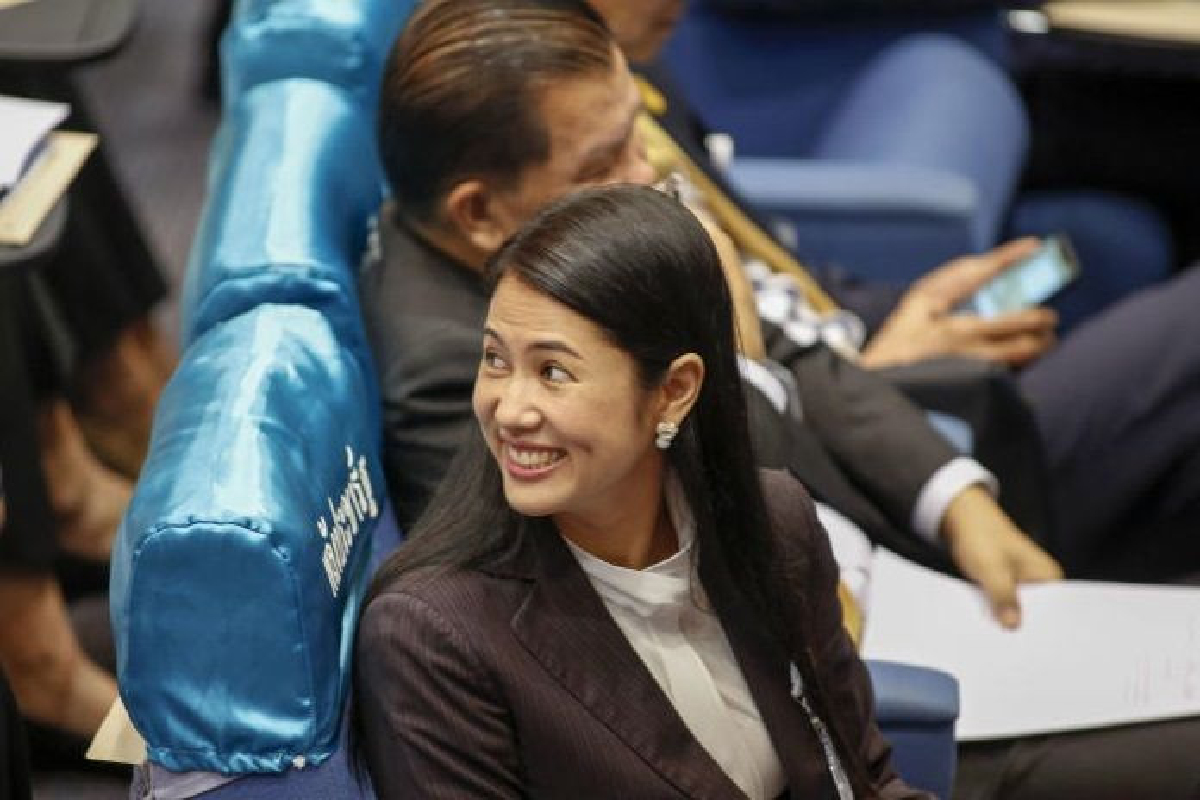 'ปารีณา'ระบายอยากประท้วงบิ๊กตู่ฐานพูดเท็จปมเรียก'ช่อ'คนสวย 'ปารีณา'ระบายอยากประท้วงบิ๊กตู่ฐานพูดเท็จปมเรียก'ช่อ'คนสวย