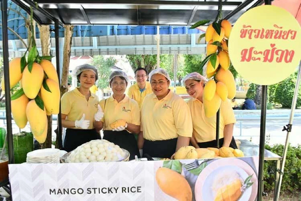 โรงแรมแบงค็อก แมริออท มาร์คีส์ ควีนส์ปาร์ค ร่วมกับโรงพยาบาลตำรวจ จัดกิจกรรมเฉลิมพระเกียรติ เนื่องในวันเฉลิมพระชนมพรรษาพระบาทสมเด็จพระเจ้าอยู่หัว