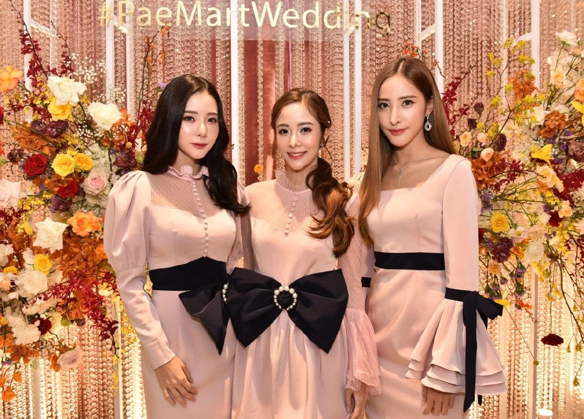 เหล่าดาราตบเท้าร่วมยินดีพิธีวิวาห์ เป้ พีระยุทธ-หมอมาศ งานนี้ไม่มีเจ้าสาว